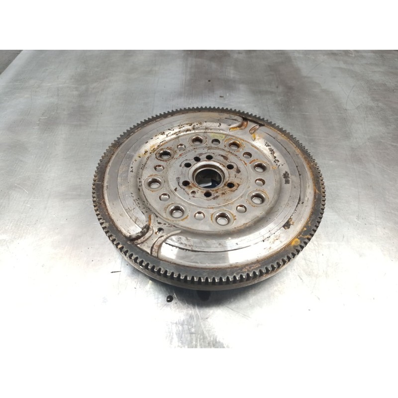 Recambio de volante motor para peugeot 208 i (ca_, cc_) 1.2 thp 110 referencia OEM IAM - Gris 2