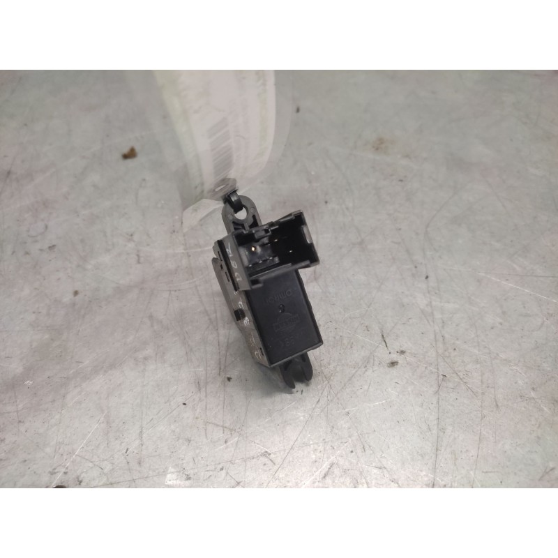 Recambio de mando elevalunas trasero derecho para nissan primera berlina (p12) acenta referencia OEM IAM 25411AV600  7 PINS 3