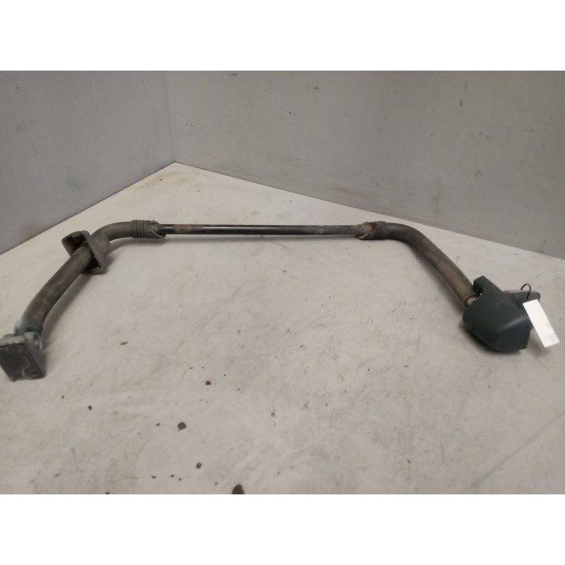 Recambio de brazo retrovisor derecho para nissan atleon 110 referencia OEM IAM - Blanco 4