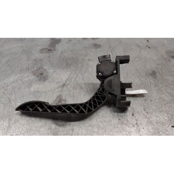 Recambio de potenciometro pedal para iveco daily iv caja/chasis 35c15 referencia OEM IAM 0281002632506  6 PINS
