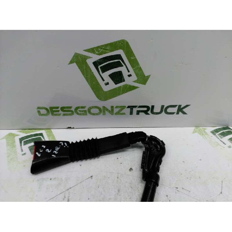 Recambio de enganche de cinturon delantero derecho para opel astra f berlina california referencia OEM IAM - Rojo 3
