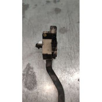 Recambio de potenciometro pedal para iveco daily iv caja/chasis 35c15 referencia OEM IAM 0281002632506  6 PINS