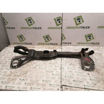 Recambio de travesaño inferior para audi a4 avant (8e) 2.5 tdi (114kw) referencia OEM IAM   