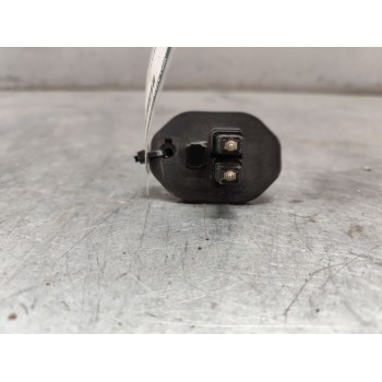 Recambio de interruptor para dacia dokker essential referencia OEM IAM 252168487R PUERTA CORREDERA DERECHA 2 PINS