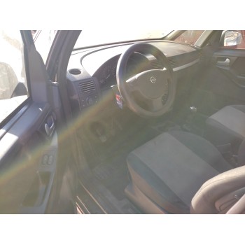 opel meriva del año 2005