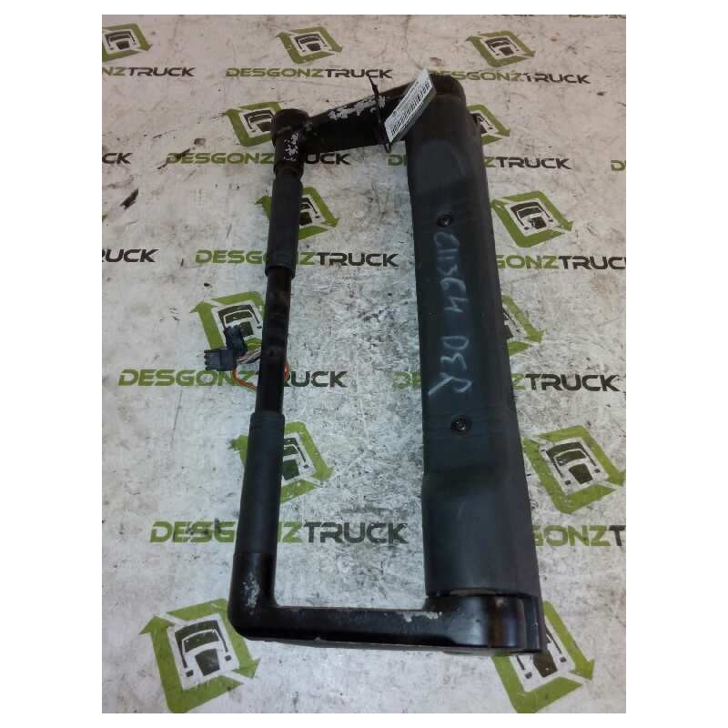 Recambio de brazo retrovisor derecho para renault magnum e-tech 2000  fas gv 4 x 2 larga distancia referencia OEM IAM - Blanco