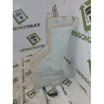 Recambio de deposito limpia para iveco trucks stralis ad 190s31 referencia OEM IAM 504072999  