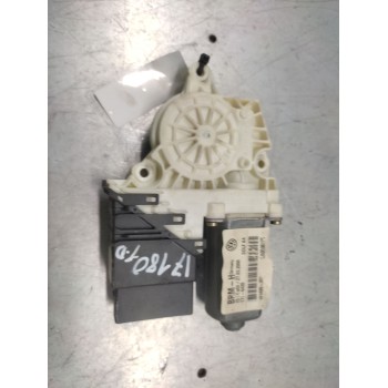 Recambio de motor elevalunas trasero derecho para volkswagen bora berlina (1j2) highline 4motion referencia OEM IAM 1J4959812C  