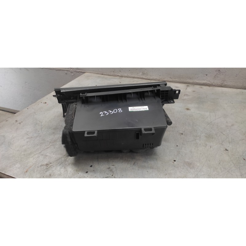Recambio de guantera para mercedes-benz clase a (w169) a 170 (169.032) referencia OEM IAM 2