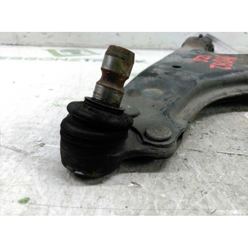 Recambio de brazo suspension inferior delantero izquierdo para opel zafira a blue line referencia OEM IAM 24428208 2
