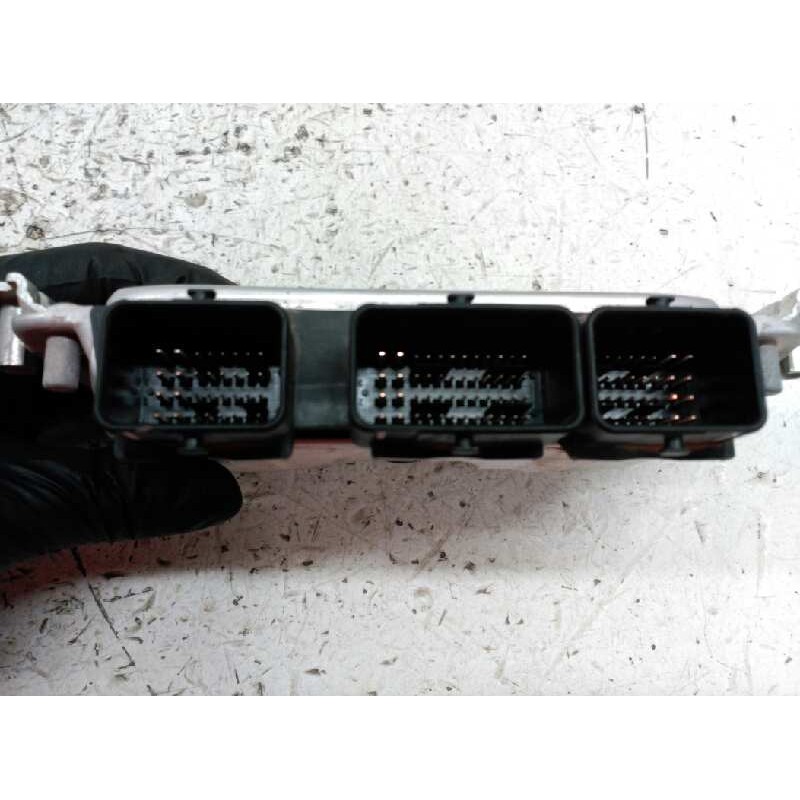 Recambio de centralita motor uce para peugeot 307 (s1) xr clim plus referencia OEM IAM 9657823980 0261207474 - Blanco 3