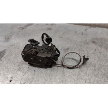 CERRADURA PUERTA TRASERA IZQUIERDA 5TA839015E 