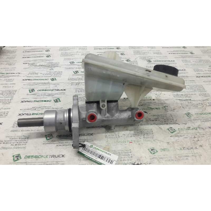 Recambio de bomba freno para nissan primastar (x83) avantour 7 asientos, batalla corta 2,76t referencia OEM IAM - Blanco