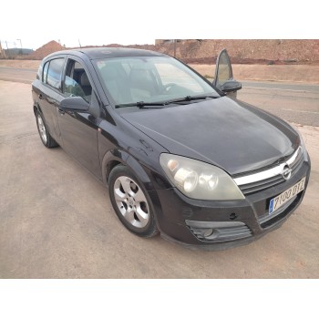 opel astra h berlina del año 2005