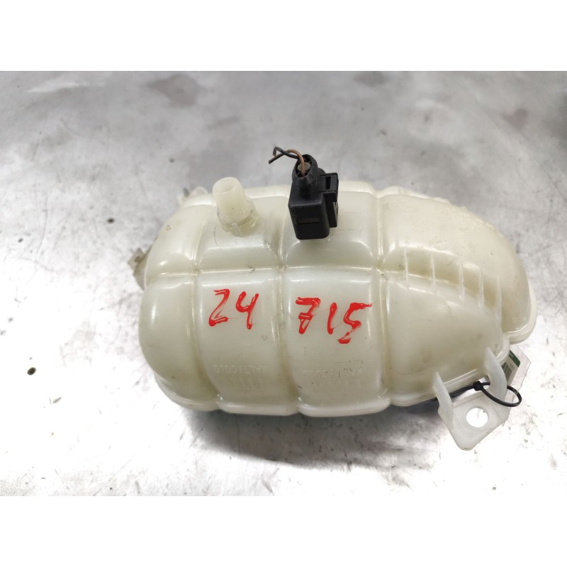 Recambio de deposito expansion para bmw 3 (f30, f80) 318 d xdrive referencia OEM IAM 11564310 - Blanco 2