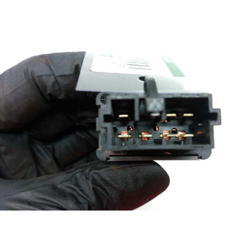 Recambio de mando elevalunas delantero izquierdo para peugeot 307 (s1) xr clim plus referencia OEM IAM - Blanco 3