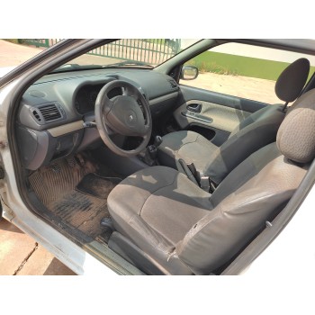 RENAULT CLIO II FASE II (B/CB0)