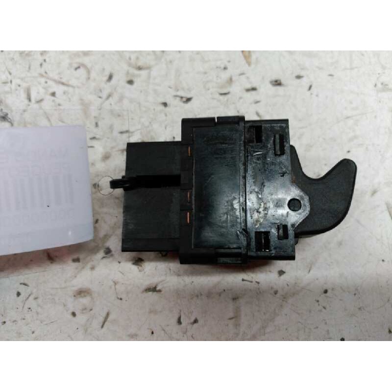 Recambio de mando elevalunas delantero izquierdo para peugeot 307 (s1) xr clim plus referencia OEM IAM - Blanco 3