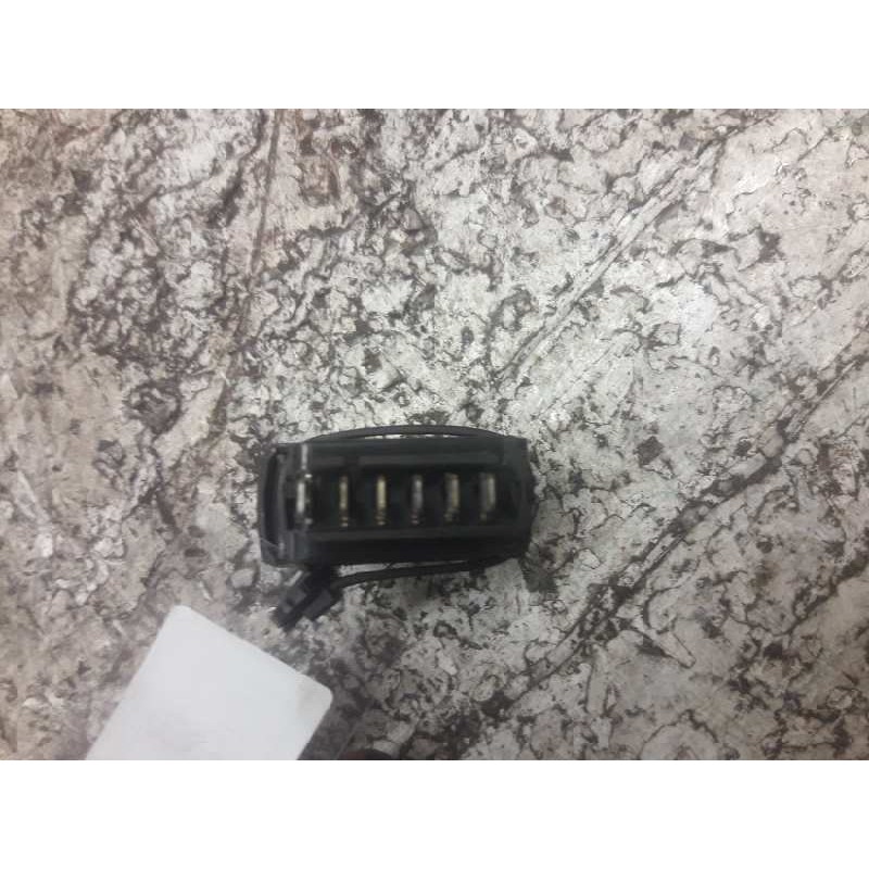 Recambio de mando elevalunas delantero derecho para renault clio ii fase i (b/cbo) 1.9 d referencia OEM IAM 429998K 6 PINS - Blanco 2
