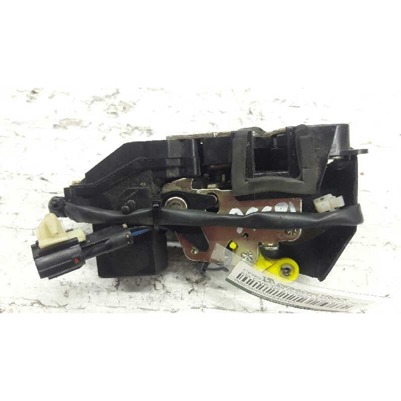 Recambio de cerradura puerta trasera izquierda para kia carens 2.0 crdi ex monovolumen referencia OEM IAM - Gris 2