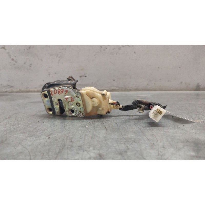 Recambio de cerradura puerta trasera derecha para mazda 626 berlina (gf) 2.0 ditd ac referencia OEM IAM  2 PINS 