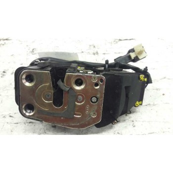 Recambio de cerradura puerta trasera izquierda para kia carens 2.0 crdi ex monovolumen referencia OEM IAM   