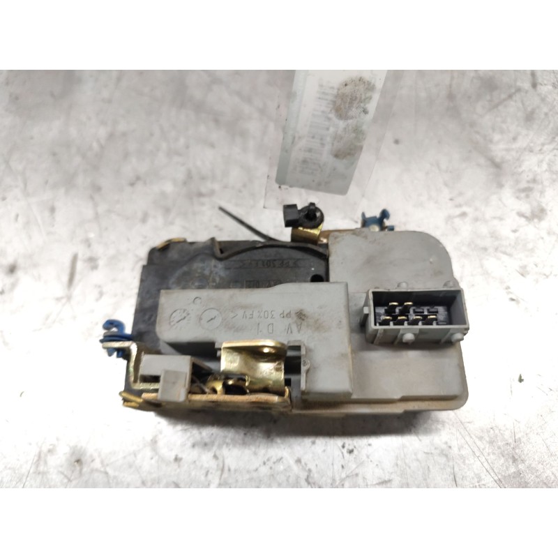 Recambio de cerradura puerta delantera derecha para peugeot partner (s1) combispace referencia OEM IAM 6PINES 2