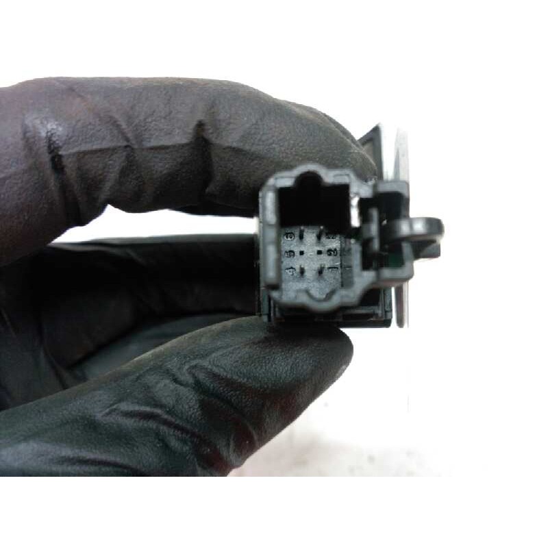 Recambio de mando cierre centralizado para peugeot 307 (s1) xr clim plus referencia OEM IAM - Blanco 3