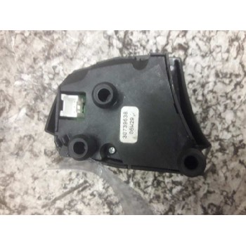 Recambio de mando volante para volvo c30 d5 r-design referencia OEM IAM 30739638 06W29 3 PINS
