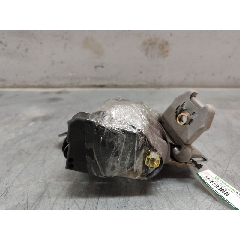 Recambio de cinturon seguridad delantero derecho para mazda 626 berlina (gf) 2.0 ditd ac referencia OEM IAM - Negro 3