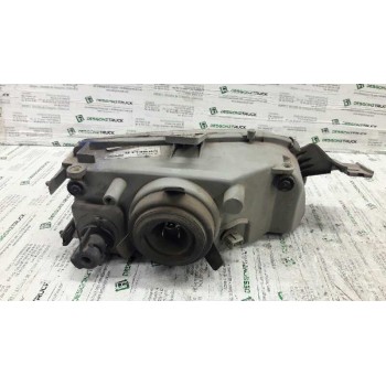 Recambio de faro derecho para fiat punto berl. (176) td sx / td 70 sx referencia OEM IAM 46402650  