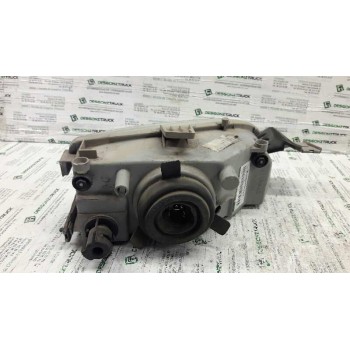 Recambio de faro derecho para fiat punto berl. (176) td sx / td 70 sx referencia OEM IAM 46402650  