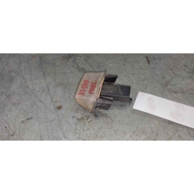 Recambio de piloto matricula para peugeot 307 break / sw (s1) sw pack referencia OEM IAM   2 PINS 2