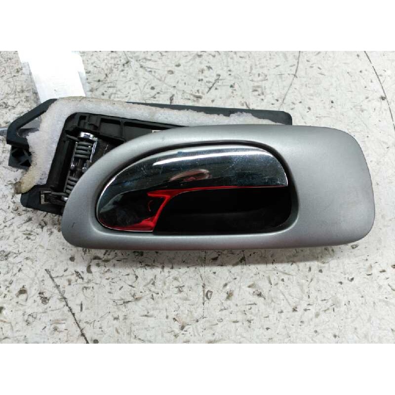 Recambio de maneta interior trasera derecha para peugeot 307 (s1) xr clim plus referencia OEM IAM 9643604477 9658269377 