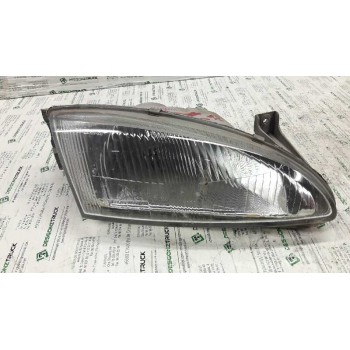 Recambio de faro derecho para hyundai elantra (xd) 1.6 comfort (4-ptas.) referencia OEM IAM   