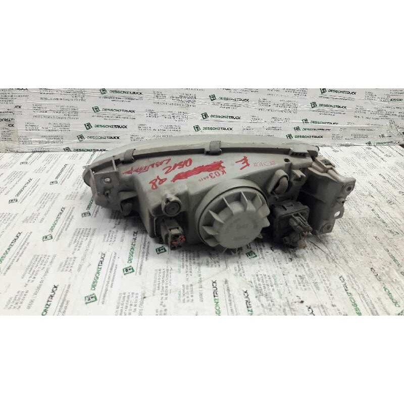 Recambio de faro derecho para hyundai elantra (xd) 1.6 comfort (4-ptas.) referencia OEM IAM 2