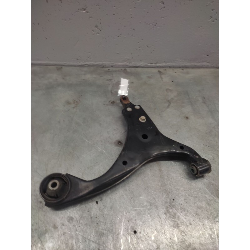 Recambio de brazo suspension inferior delantero derecho para hyundai i30 classic referencia OEM IAM - Negro 2