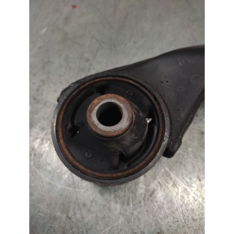 Recambio de brazo suspension inferior delantero derecho para hyundai i30 classic referencia OEM IAM - Negro 3