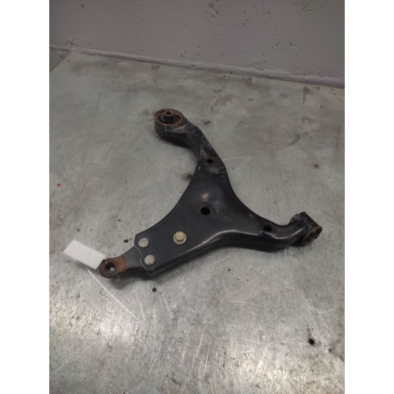 Recambio de brazo suspension inferior delantero izquierdo para hyundai i30 classic referencia OEM IAM - Negro 2