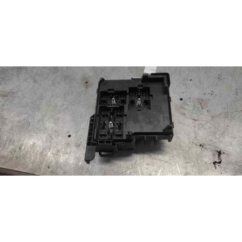 Recambio de caja reles / fusibles para hyundai i30 classic referencia OEM IAM   