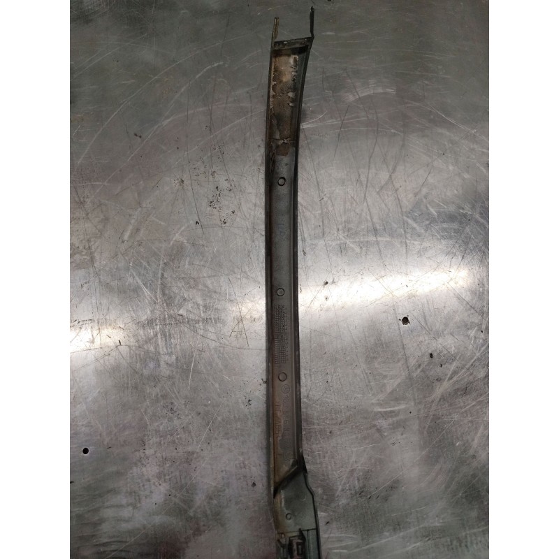 Recambio de molduras delanteras para mercedes-benz clase m (w163) ml 270 cdi (163.113) referencia OEM IAM 1638260177 - Negro 2