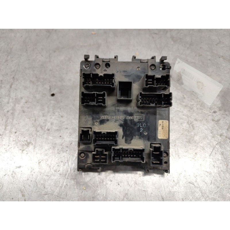 Recambio de caja reles / fusibles para nissan almera (n15) gx referencia OEM IAM 243502N300H - Gris 2