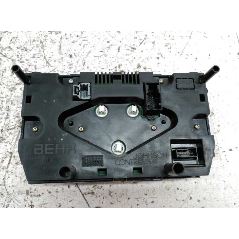 Recambio de mando climatizador para peugeot 307 (s1) xr clim plus referencia OEM IAM 96527144XT - Blanco 2