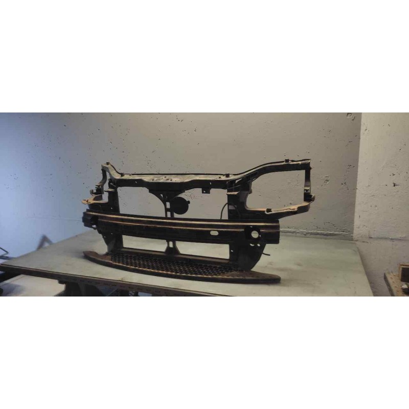 Recambio de panel frontal para hyundai accent (mc) gl referencia OEM IAM - Blanco 3