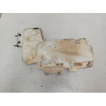 Recambio de deposito limpia para renault serie t 12.8 diesel referencia OEM IAM 82303046  82407406