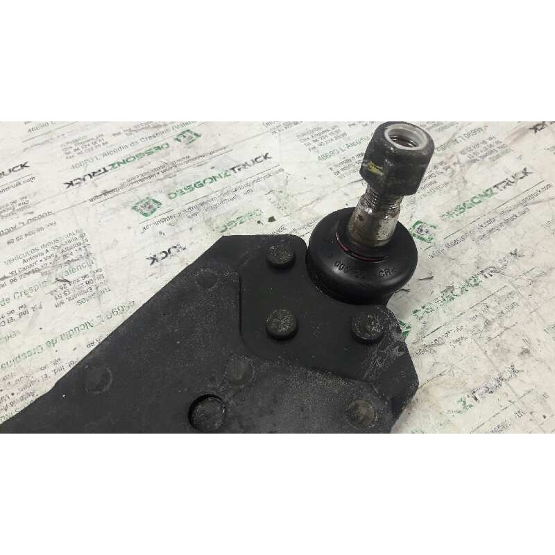 Recambio de brazo suspension inferior delantero izquierdo para nissan primastar (x83) avantour 7 asientos, batalla corta 2,76t r - Blanco 2
