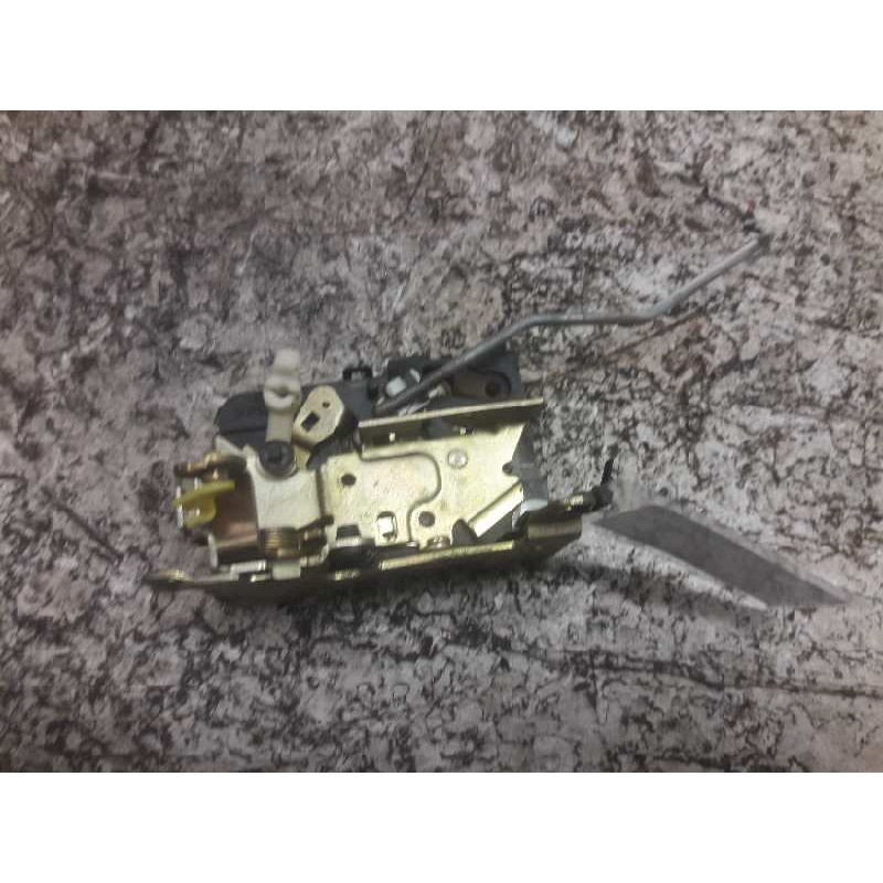 Recambio de cerradura puerta delantera izquierda para iveco daily caja cerrada (1999 =>) 35 - s 11 caja cerrada referencia OEM I - Blanco 2