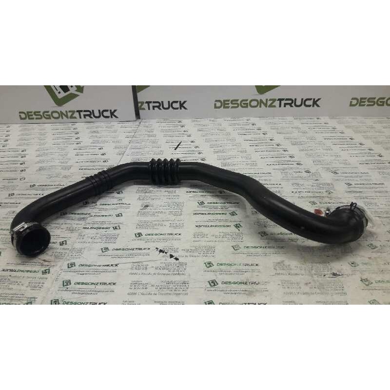 Recambio de tubo admision para nissan primastar (x83) avantour 7 asientos, batalla corta 2,76t referencia OEM IAM - Blanco
