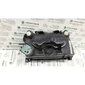 Recambio de faro izquierdo para audi 80 avant básico berlina referencia OEM IAM   