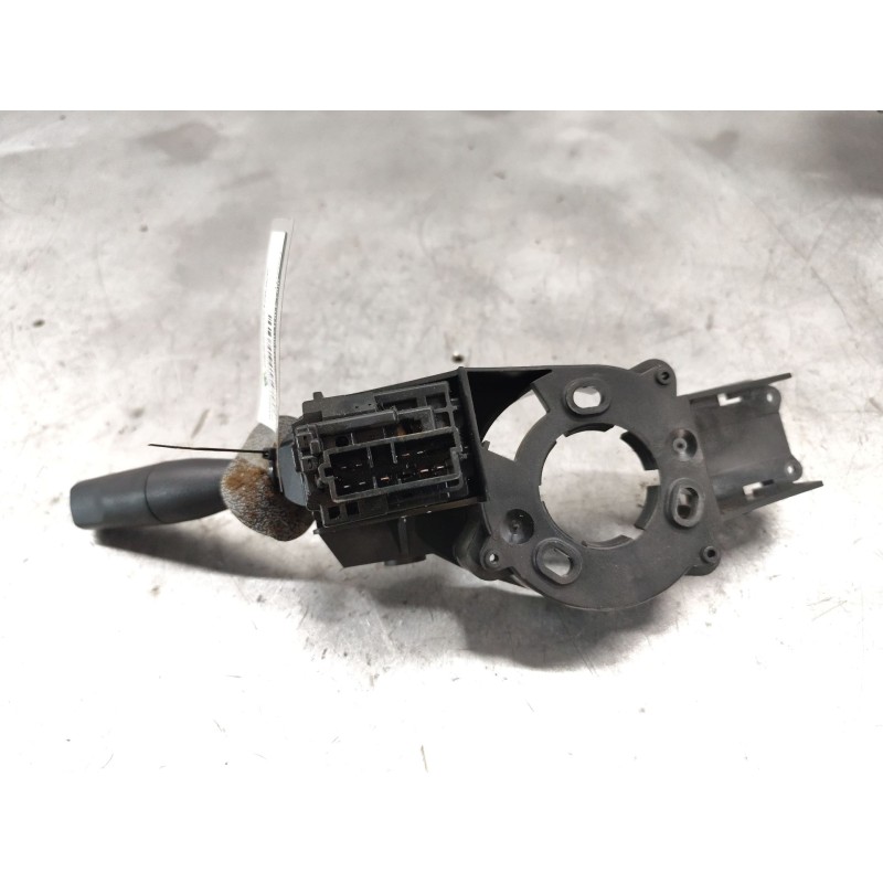 Recambio de mando limpia para peugeot partner (s1) combispace referencia OEM IAM 33779502 2